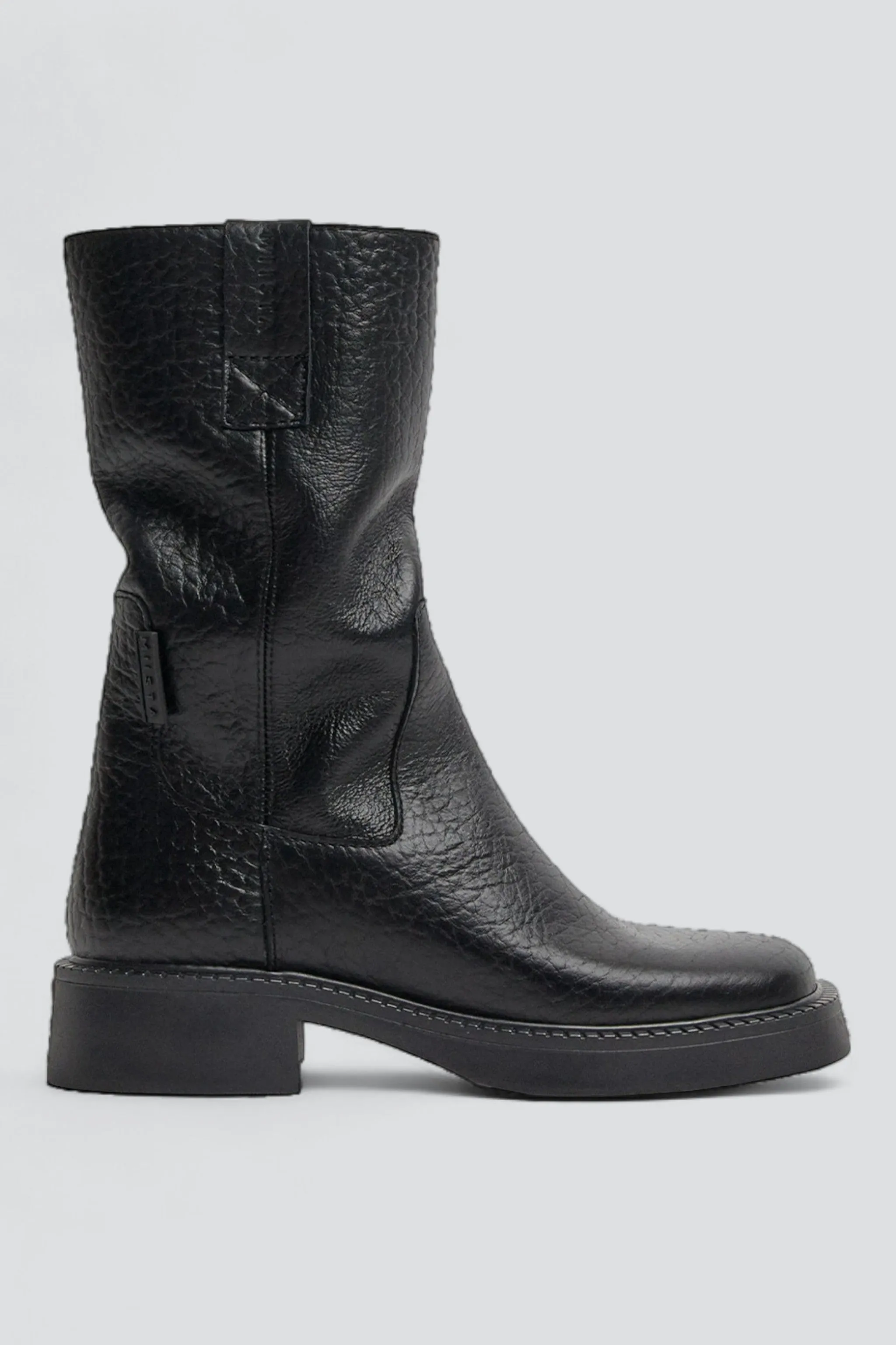 Black Aron Boot