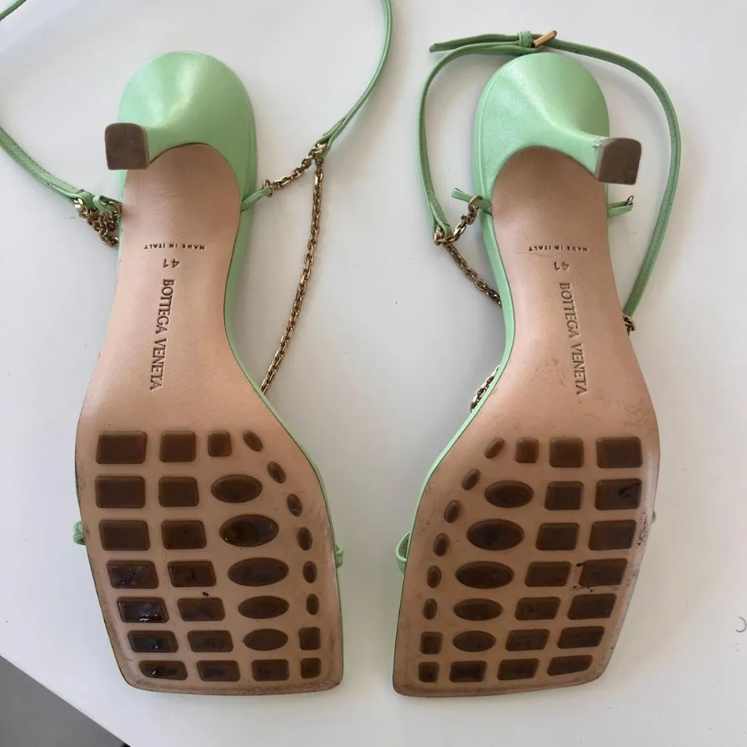 Bottega Veneta Green Leather Stretch Square Ankle Strap Sandals, 41