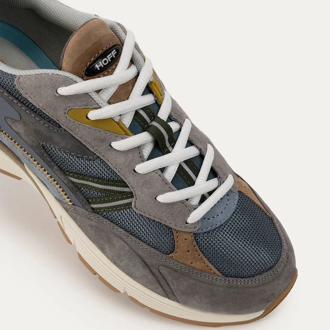 Delaware Sneakers