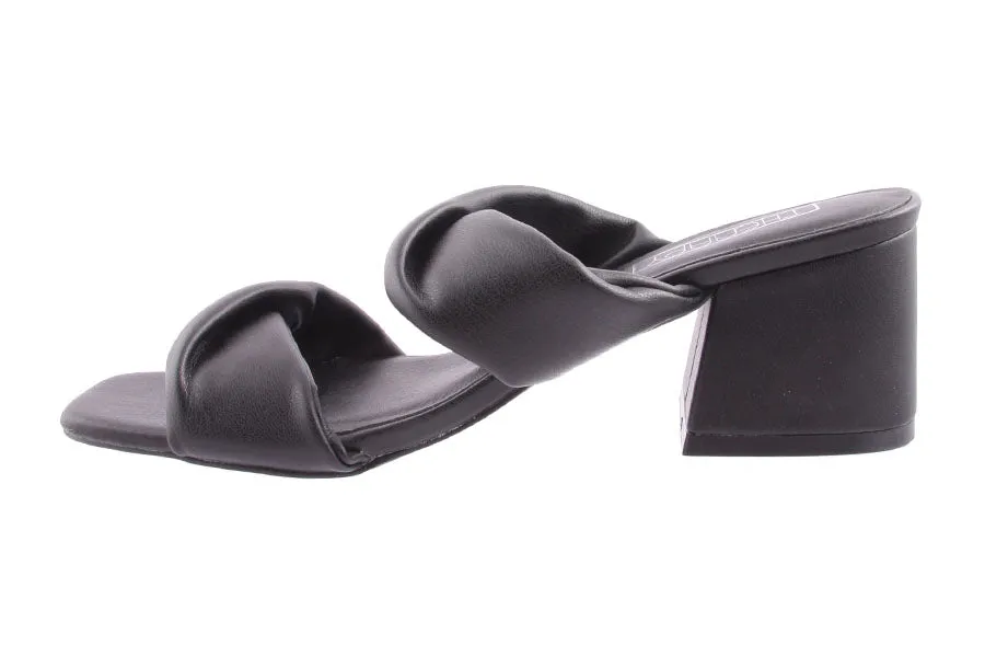 SERAFINA BLACK